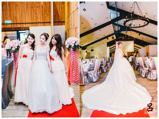 趁還在彩排拍幾張新娘的照片 趁還在彩排拍幾張新娘的照片