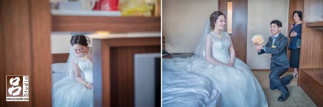 婚攝,Taiwan wedding,婚禮紀錄,婚禮攝影, 福容大飯店, 新娘從縫隙看到新郎為她闖關樣子忍不住偷笑起來