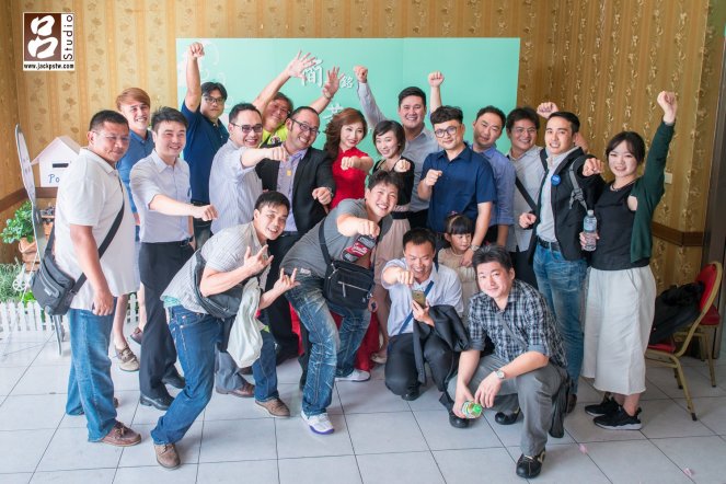 新人的好友大合照 新人的好友大合照