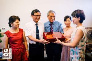 雙方家長交換聘禮