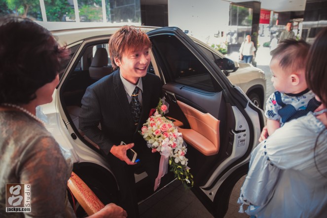 新郎到達翰品酒店