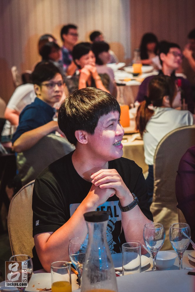 大家都看得目不轉睛