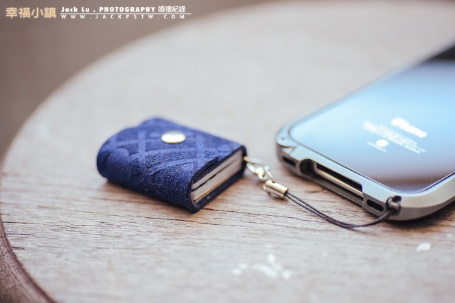 可當手機吊飾或鑰匙扣