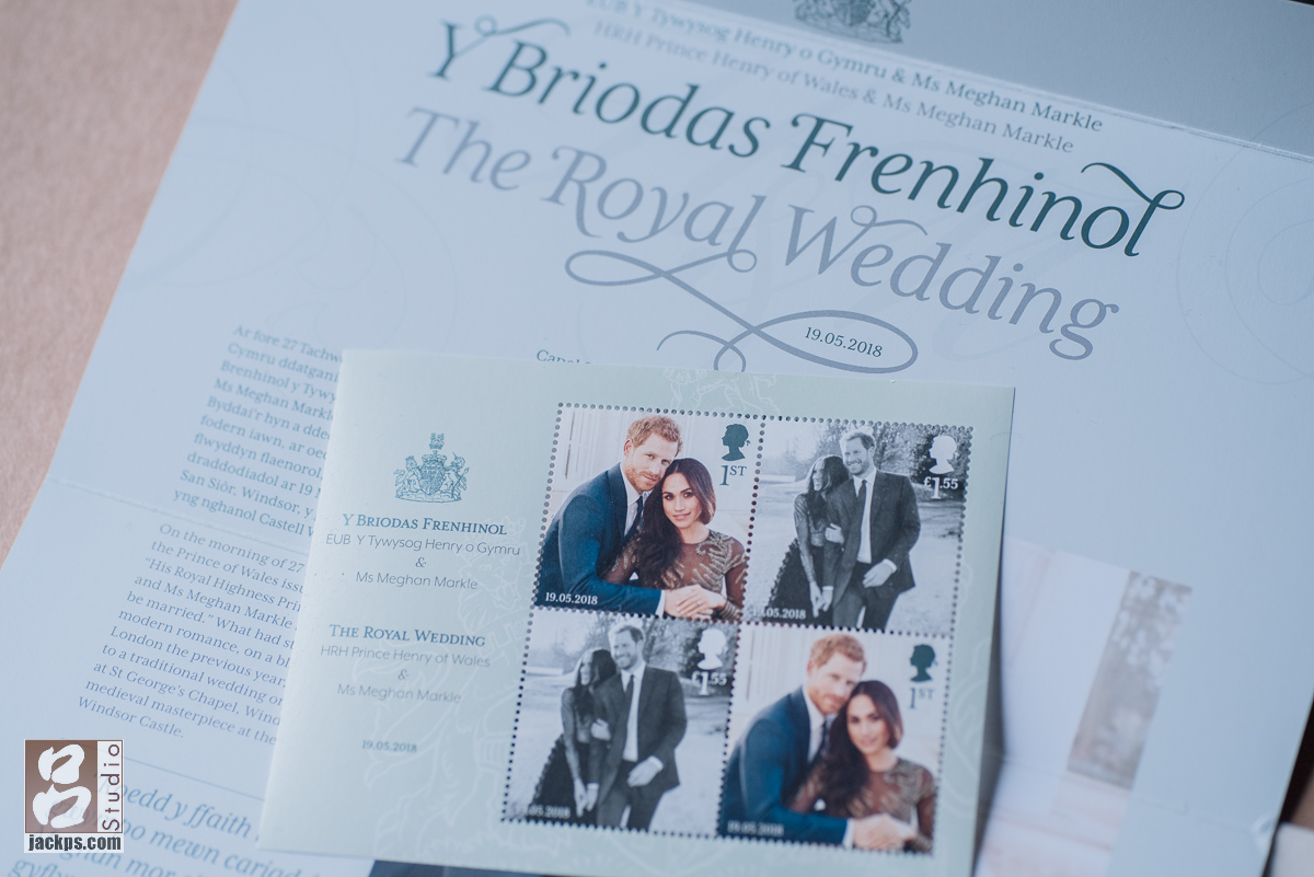 英國帶回來的哈利王子和梅根訂婚郵票