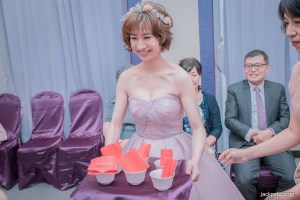 新娘收奉茶禮的紅包