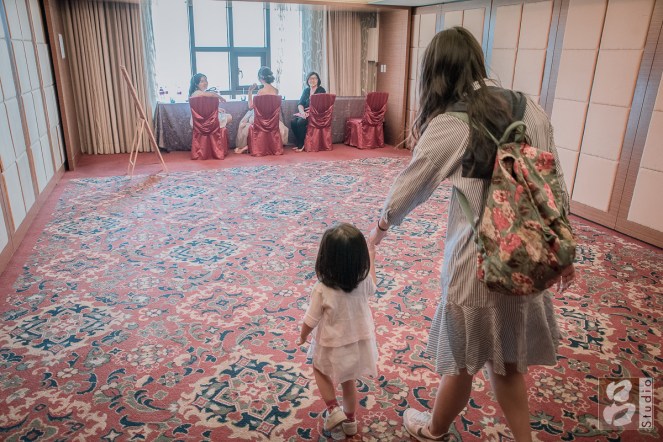 小朋友來看新娘子